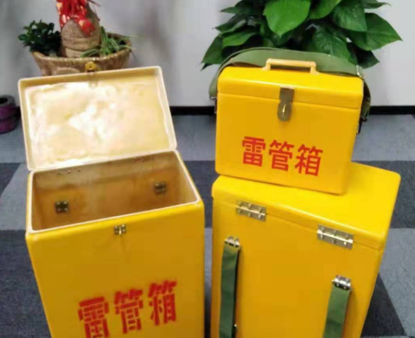 龙圩玻璃钢雷管箱有哪些特点